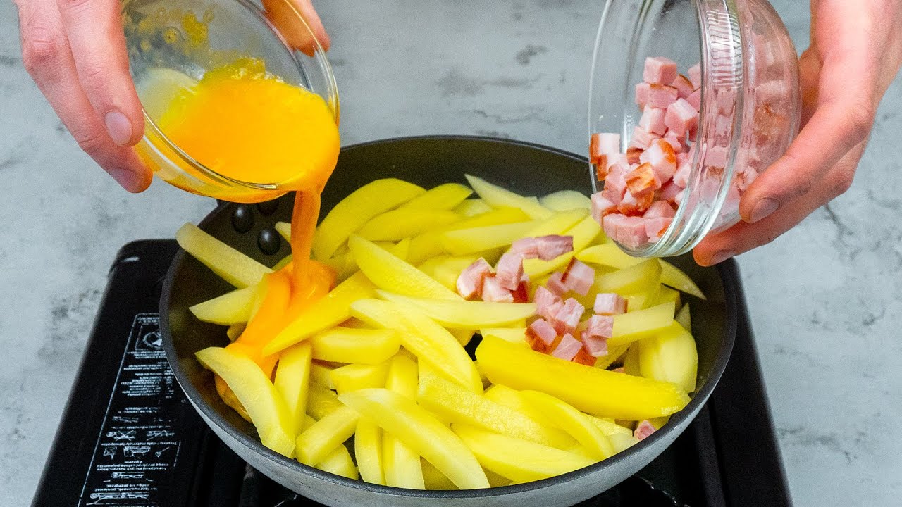 Daca mancam cartofi prajiti, atunci doar asa - cu bacon si oua!
