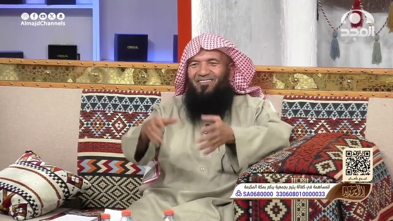 شاب مسلم يعمل مضيف في طائرة أوروبية فكان يدف عربية فيها خمر فحصل له هالموقف العجيب! محمد المسعود