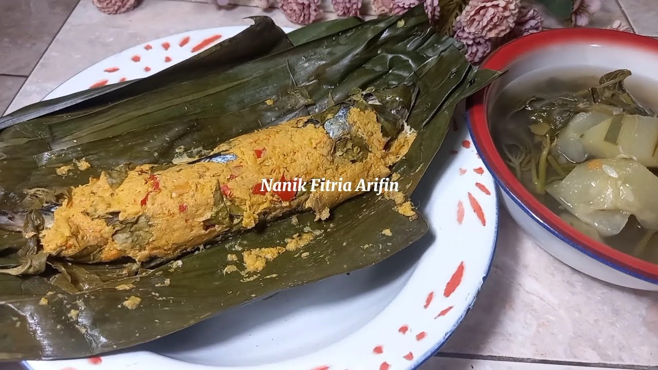 Ikan Laut Bumbu Rujak Pedas Segar dan Sayur Asam Rumahan yang Nagih