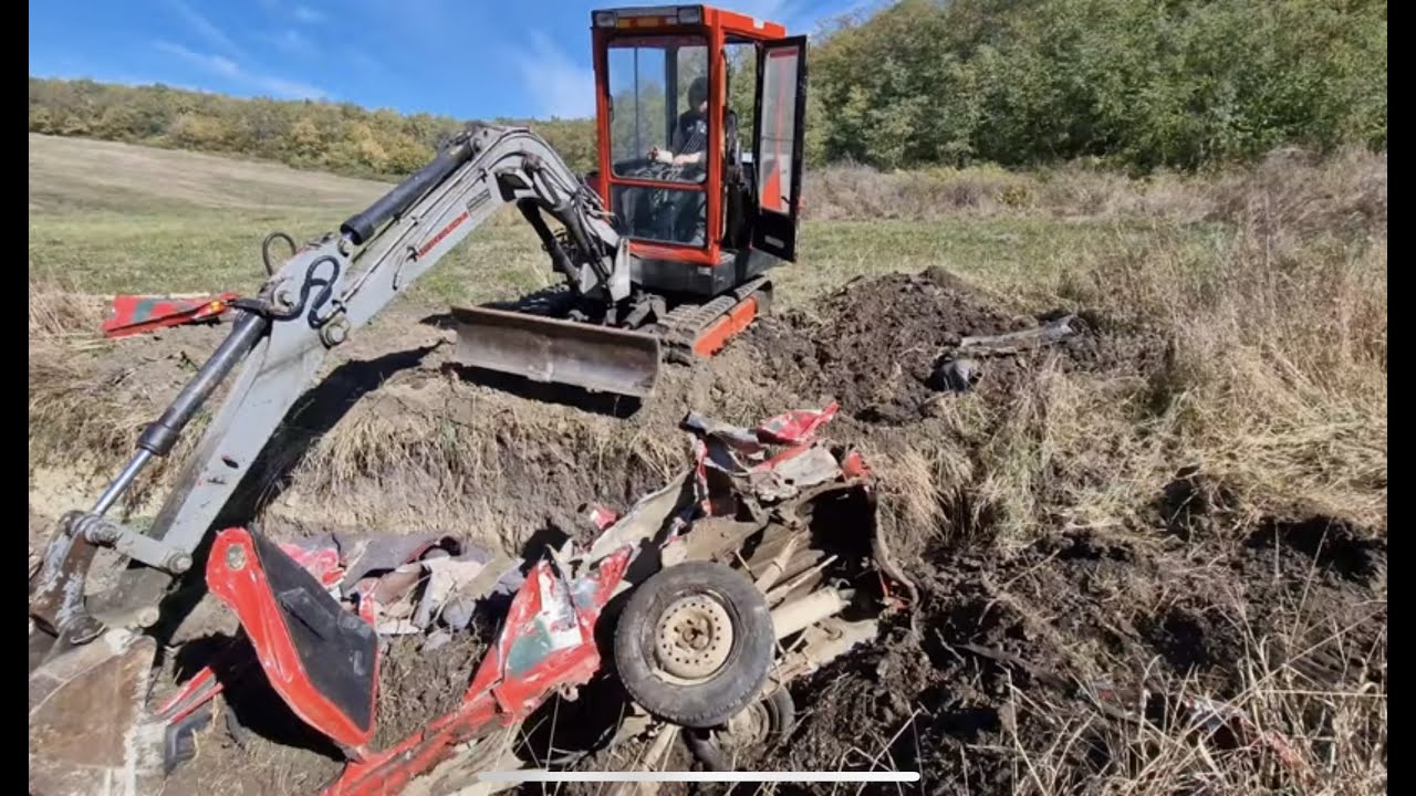 Cornel îl pune pe Tiberiu sa dezgroape dacia de la Căsuța din Padure !