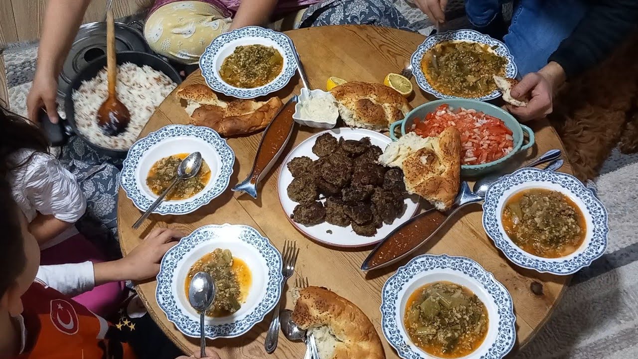 BÖYLE KÖFTEYİ İLK DEFA GÖRCEKSİNİZ PIRASA YEMEĞİ  PİLAV SALATA‼️‼️‼️ 