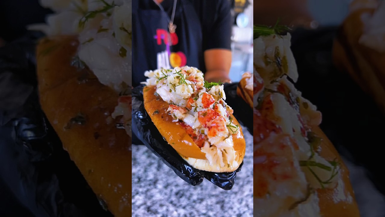 Simple Lobster Roll Recipe 🦞 #food #shorts
