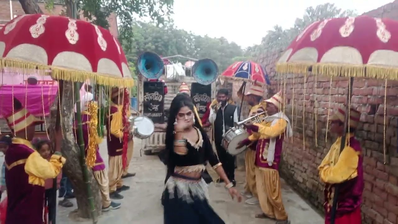 Sanvariya band 8318096697