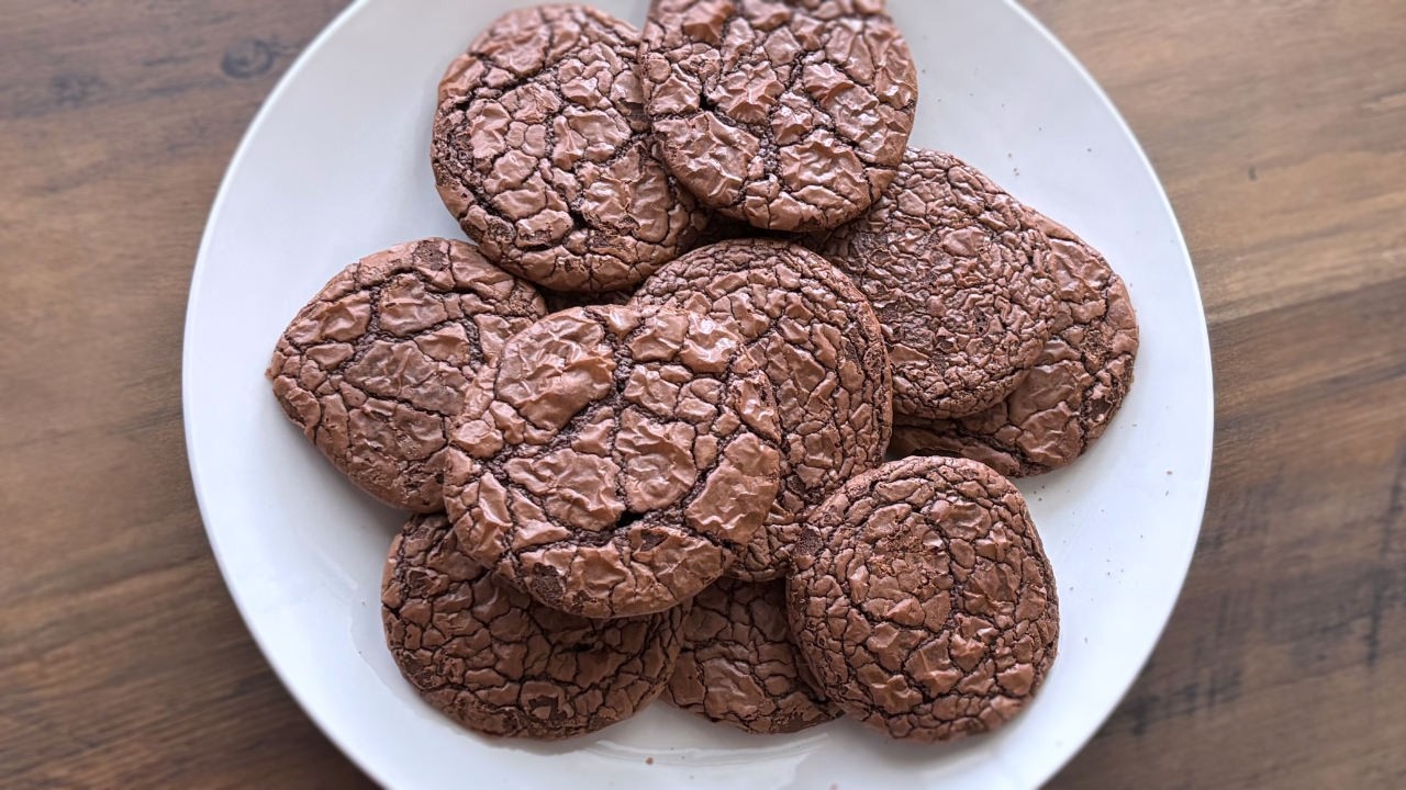 Chewy Chocolate Fudge Brownie Cookies