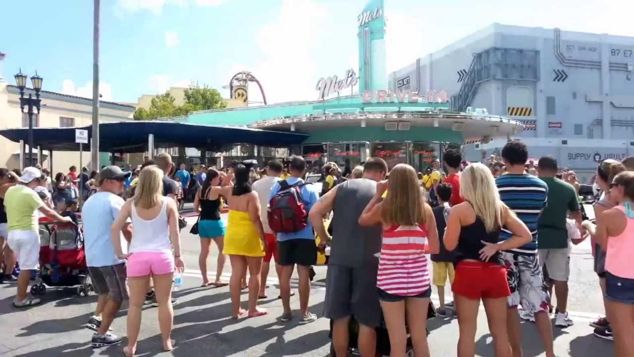 Time Lapse at Universal Studios in Orlando Florida by jonfromqueens