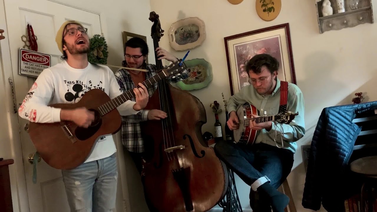 The Broken String Band sings Longview by Green Day