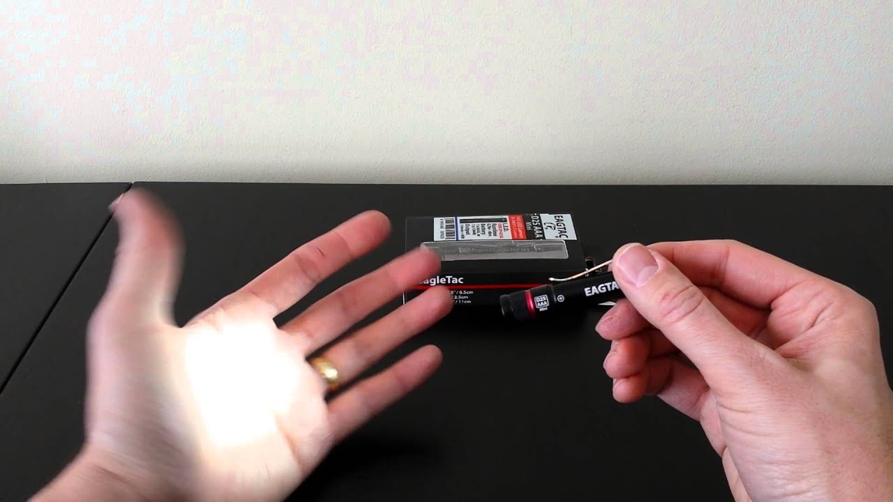 Eagletac D25 AAA (XP-G2 S2, 1xAAA) keychain flashlight review, by selfbuilt