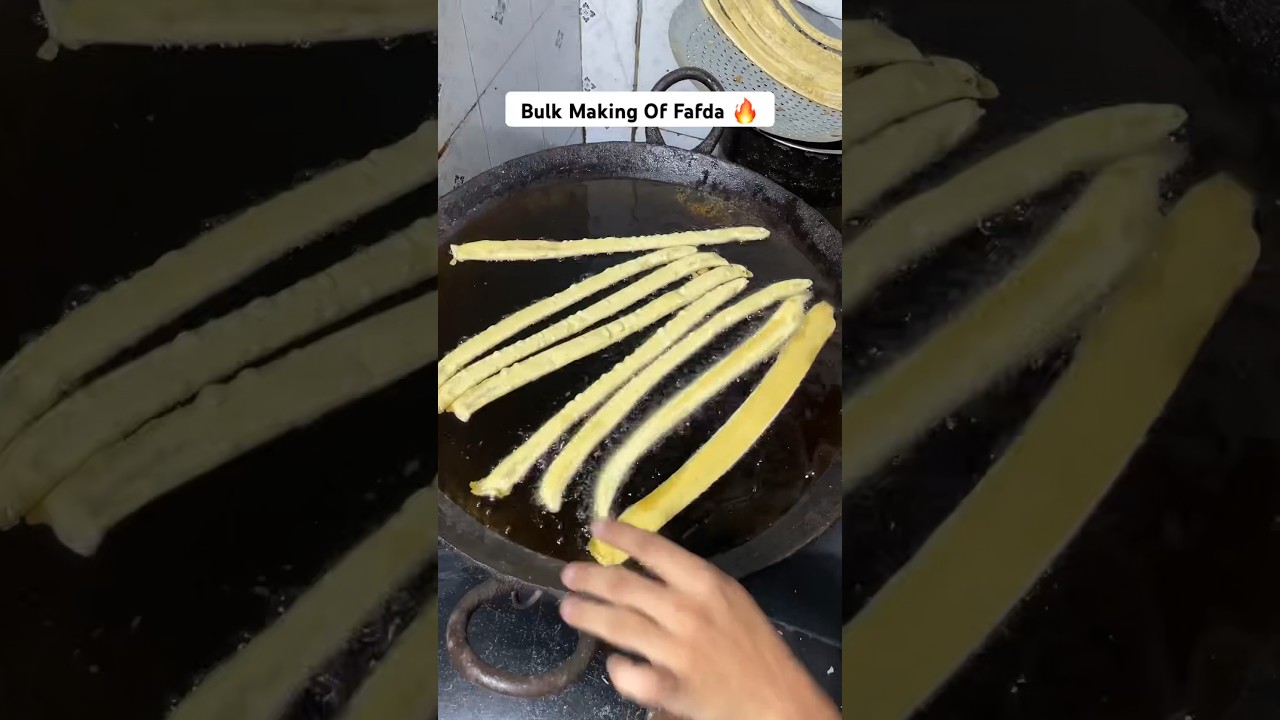 Bulk Making Of Fafda 🔥#fafda #bulk #gujrati #surat #foodie #shorts