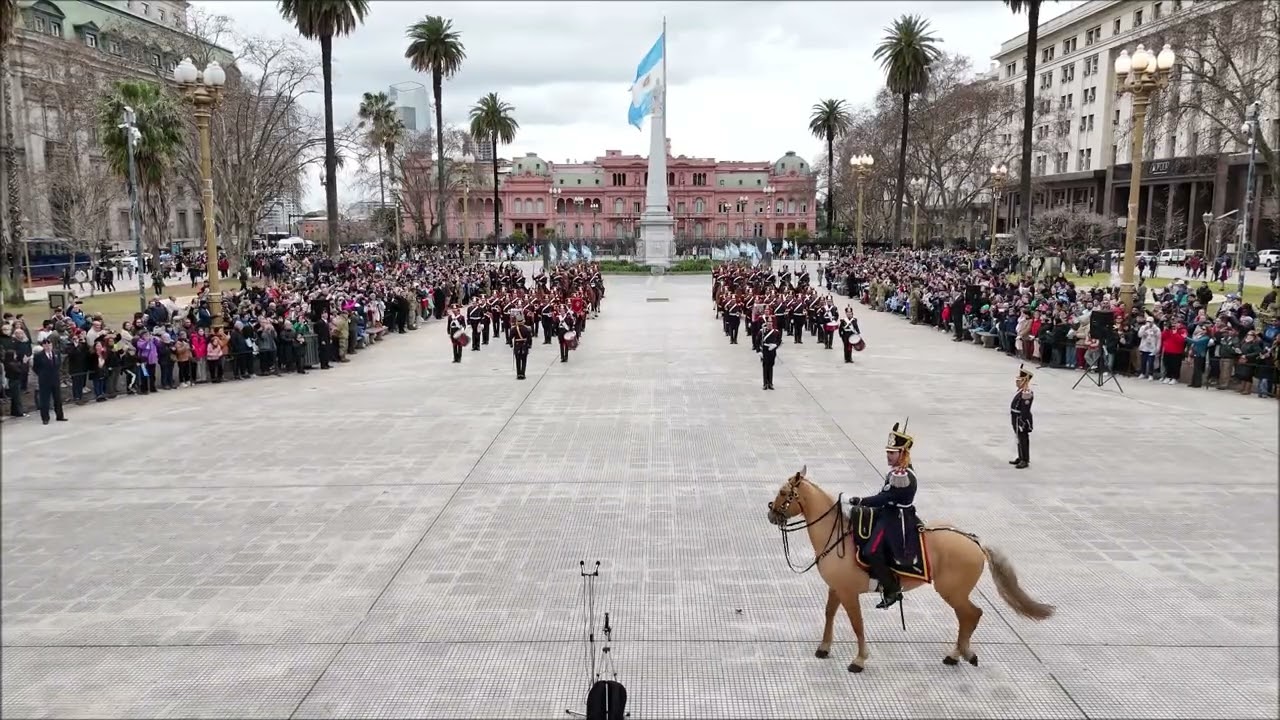 CARRUSEL FANFARRIA MILITAR