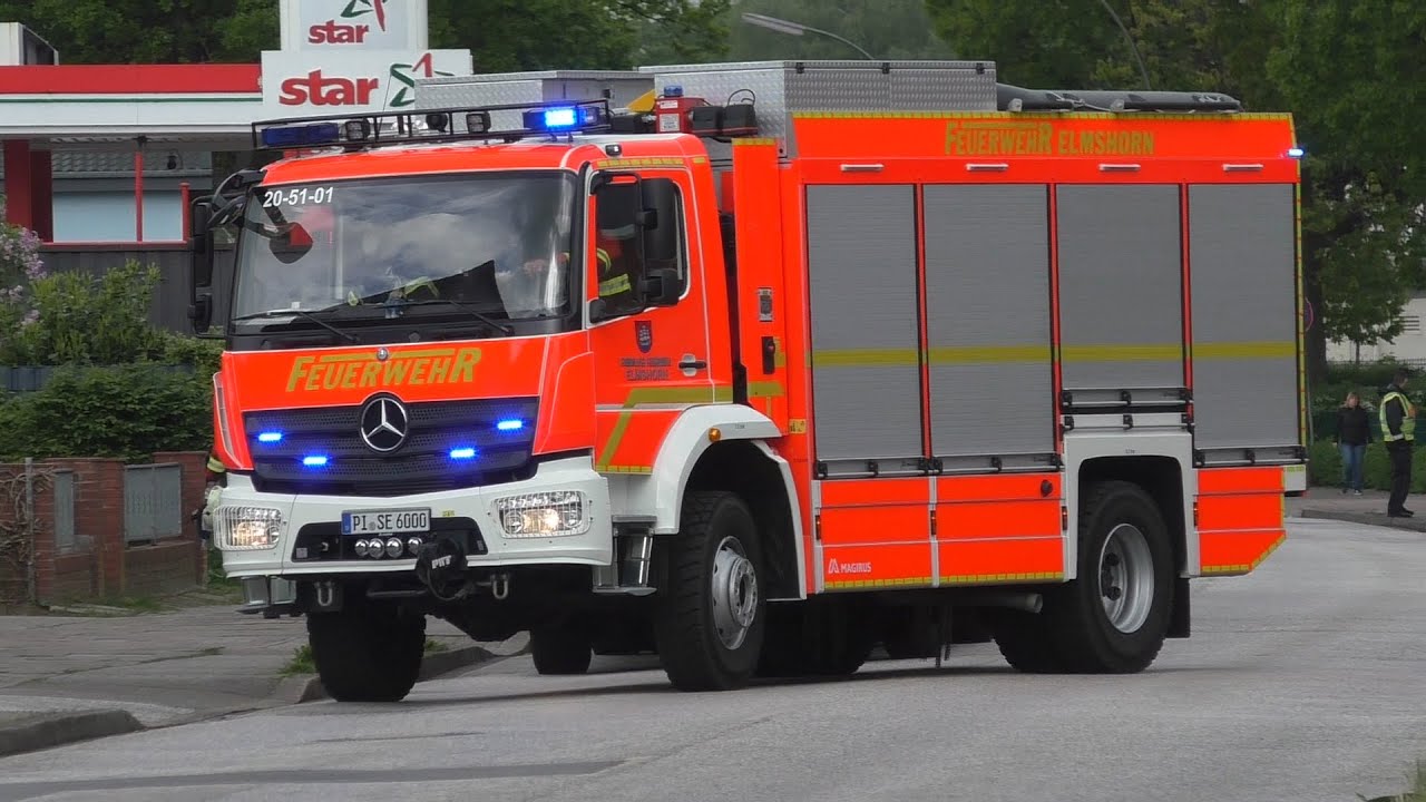 [Dachstuhlbrand in Elmshorn] Einsatzfahrten Freiwillige Feuerwehr Elmshorn und Rettungsdienst RKiSH