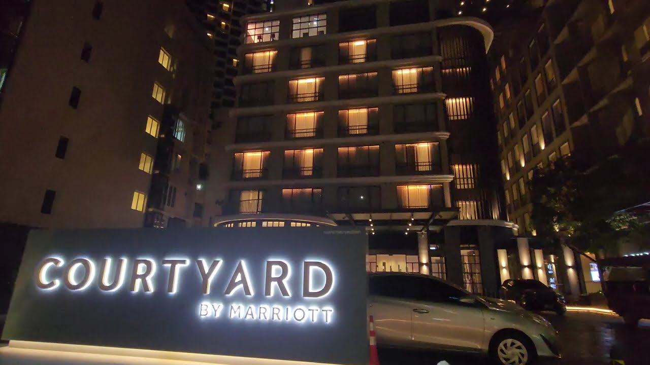 Full Evening Tour of Courtyard by Marriott Bangkok Sukhumvit 20 Thailand @explorehotel