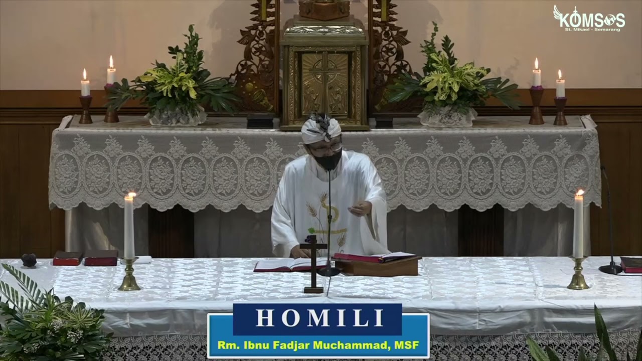 Injil dan Homili Matius 5:1-12a Sabda Bahagia yang menjadi alasan kita melakukan kabaikan.