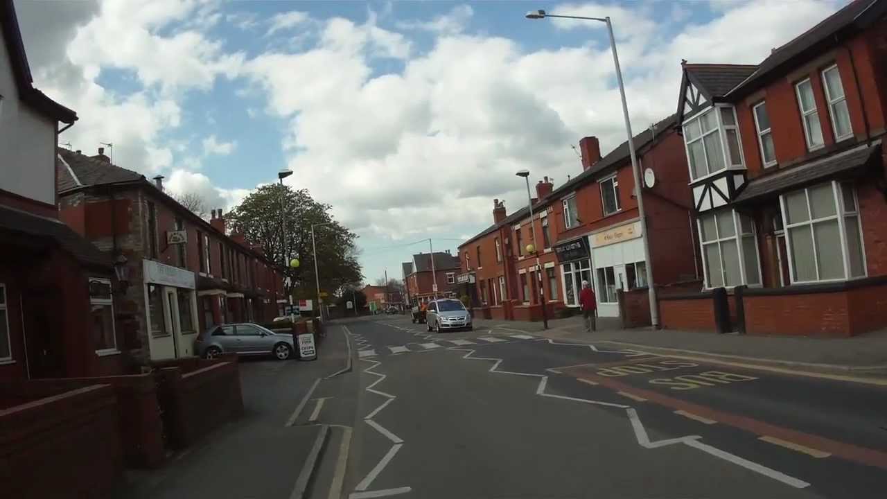 Coppull - Spendmore Lane on a Bike 17 April 2012 (Filmed with Crocolis HD Extreme Cam)
