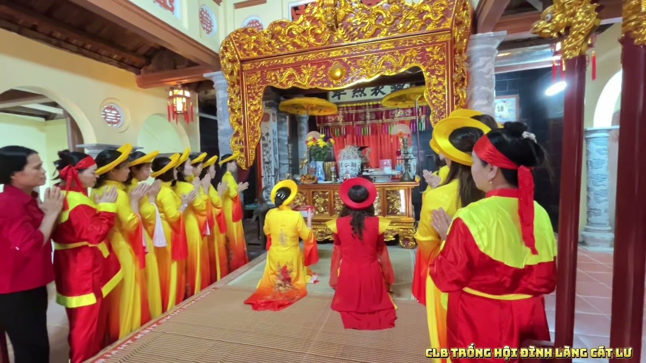 CLB trống hội Cát Lư ra mắt - Bài Thơ Ai về thôn Cát quê tôi 