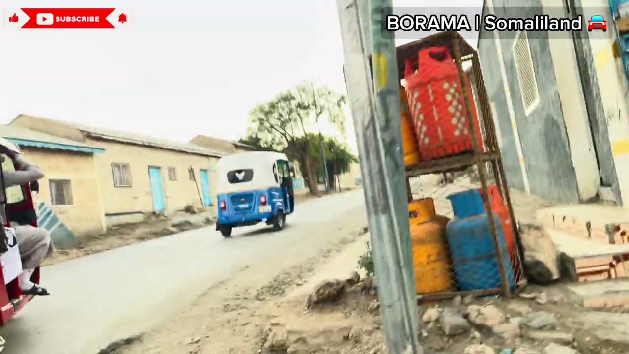 Evening Serenity: A Scenic Drive through Borama City 🌃✨