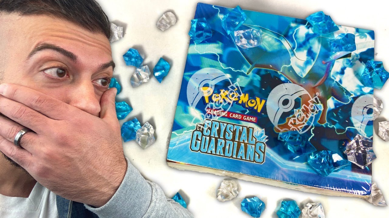 *MYSTERIOUS* Ancient Pokemon WITHIN! (Crystal Guardians Pokemon Cards Opening!)