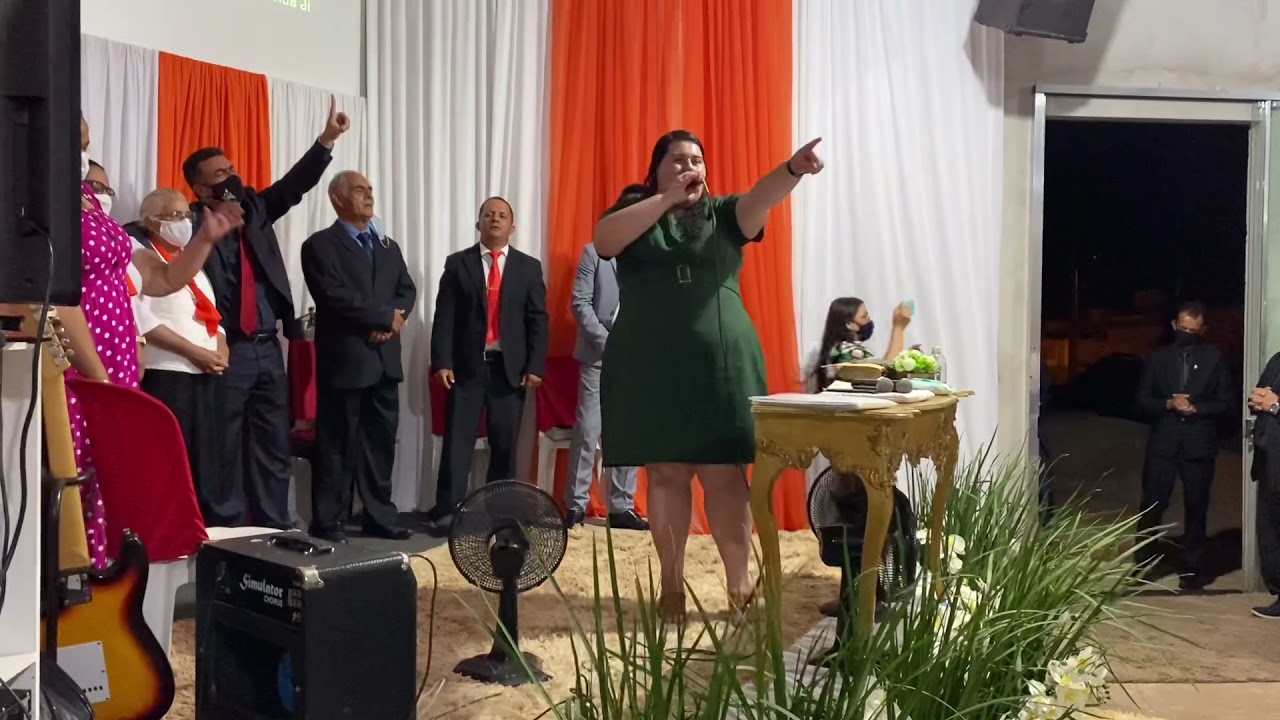 EXISTE VIDA A&Iacute; | Cover: Keila Albuquerque