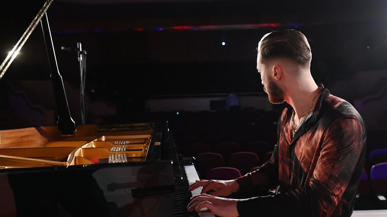 Mihai Teacă: M. Mussorgsky - Pictures at an Exhibition