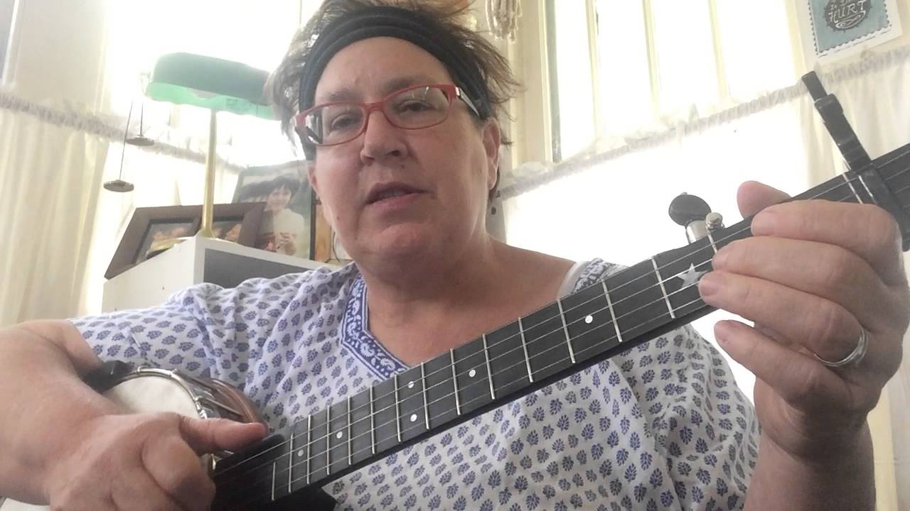 Mike in the Wilderness on clawhammer banjo
