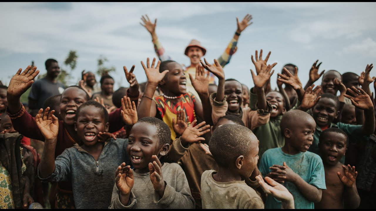 Din Romania in Africa - Otto Pascal [OFFICIAL VIDEO]