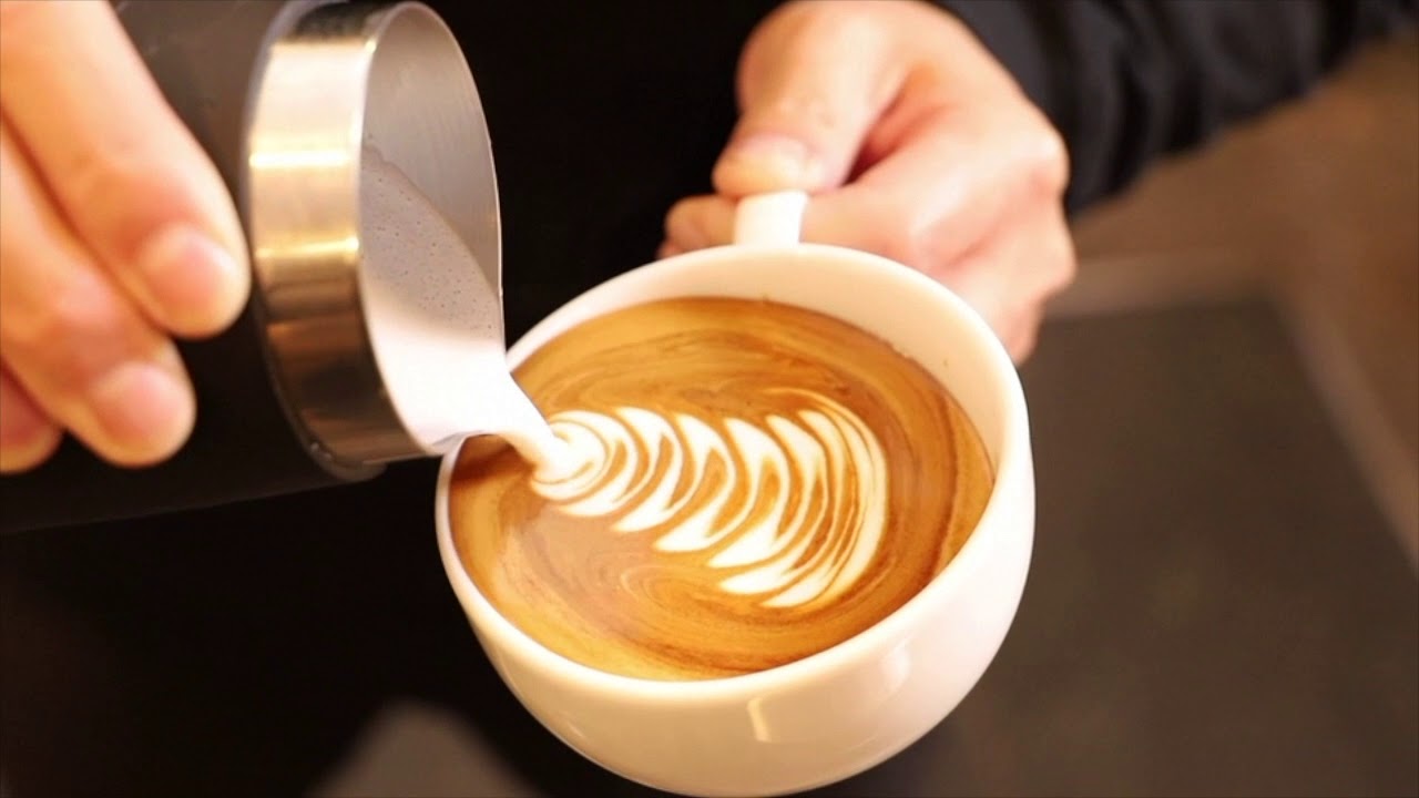 FREE POUR LATTE ART TURNER STYLE 