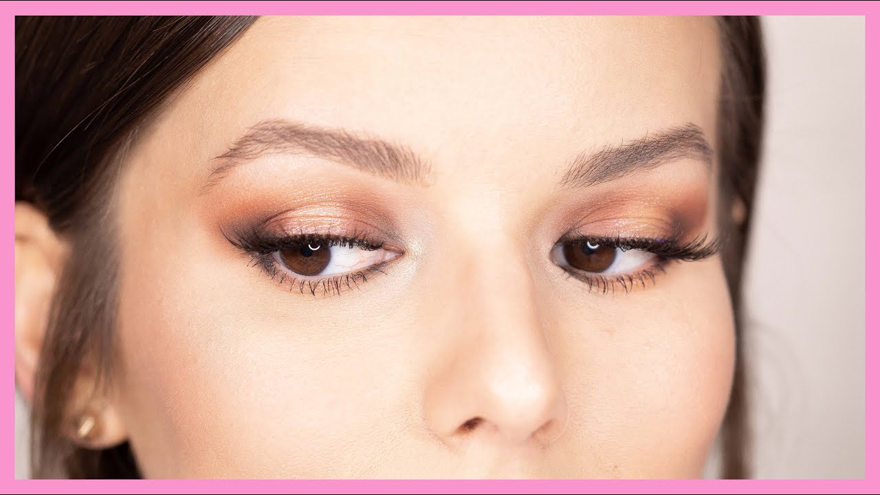 NYE Halo Eyeshadow Look for Hooded Eyes