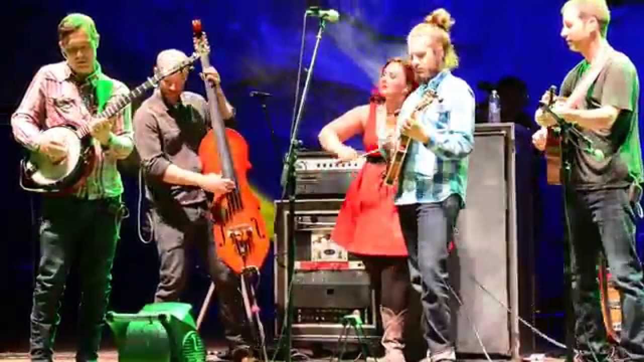 Yonder Mountain String Band | Only a Northern Song | Red Rocks | gratefulweb.com