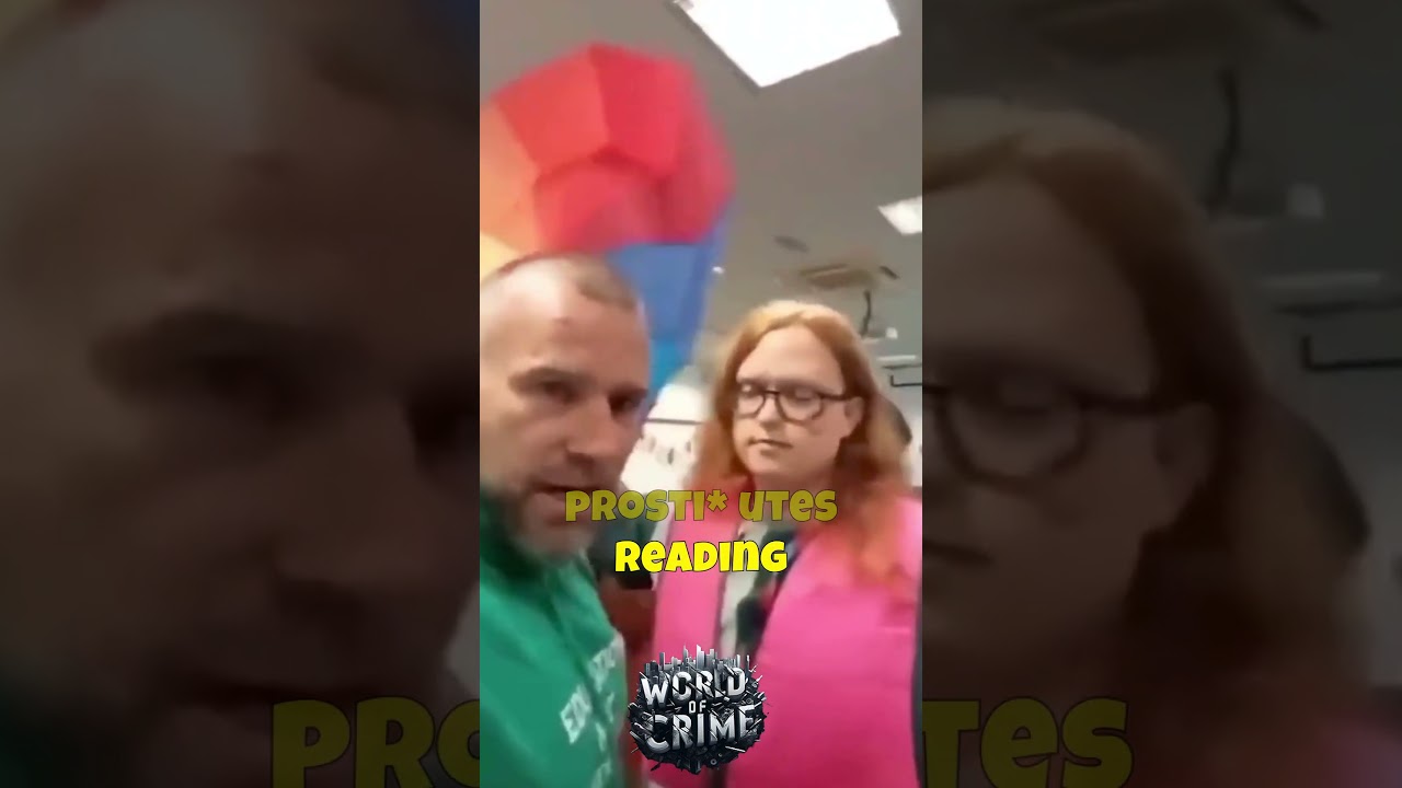 Отец прерывает Час историй о дрэг-квин для детей!