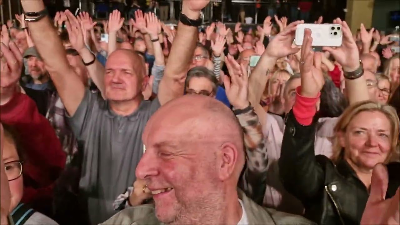 Heaven 17 Being Boiled 02 Liverpool 15 11 25