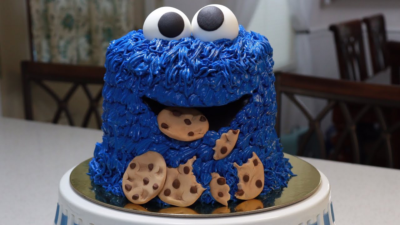 Cookie Monster Cake