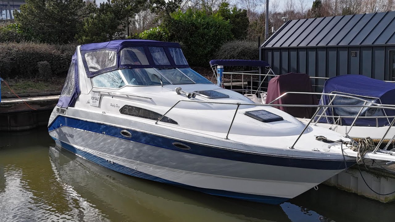 Bayliner 2755 - £14,950 Great Starter Boat