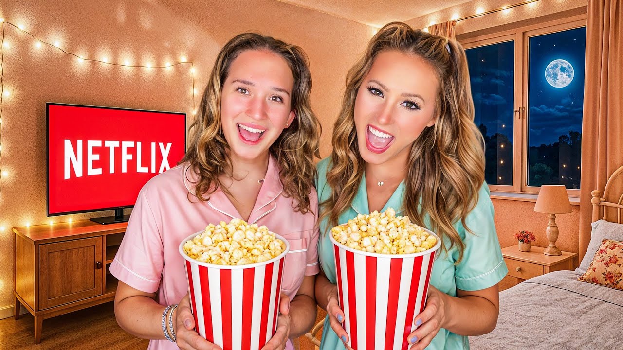 THE ULTIMATE SUMMER SLEEPOVER GLOW PARTY 🍿🧸🌙 KAYLA & KALLI #sleepover #trend #fun #party #summer