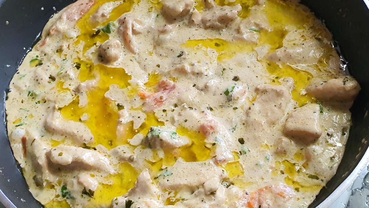 Chicken Huzoor e Wala Recipe | How to make Creamy Chicken | Lahore Street Food |