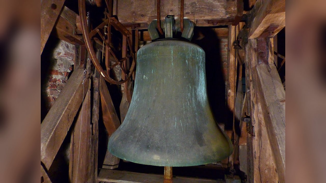 Roggenbeuren (Deggenhausertal) (D - BW) Die Glocken der Pfarrkirche St. Verena (ehemalige Anlage)