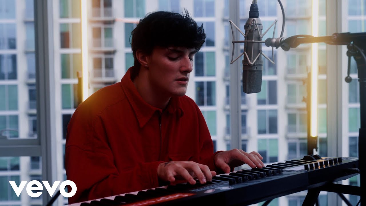 Thomas Day - Overplayed (Stripped Down)