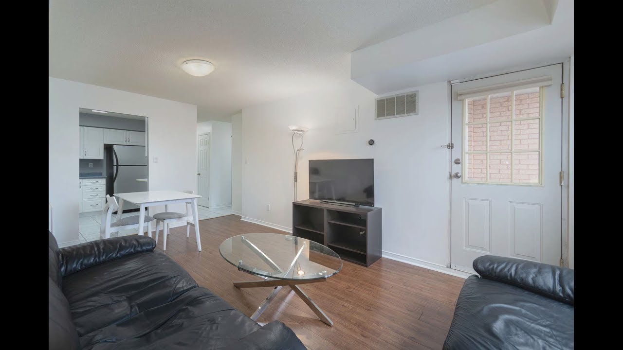 2 Bedroom 2 Bathroom Low-Rise Suite In Streetsville Mississauga | Condo Listing Presentation