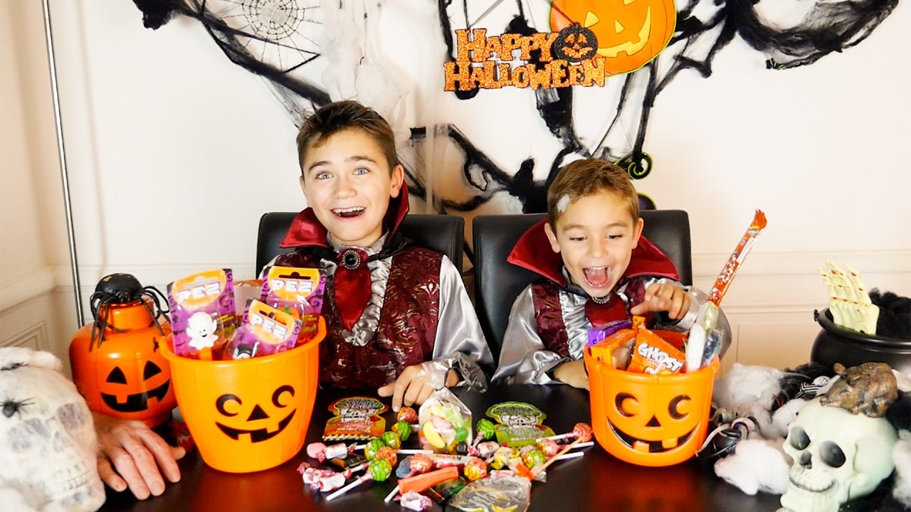 DÉGUSTATION DES BONBONS DE LA CHASSE D’HALLOWEEN 🍭🎃