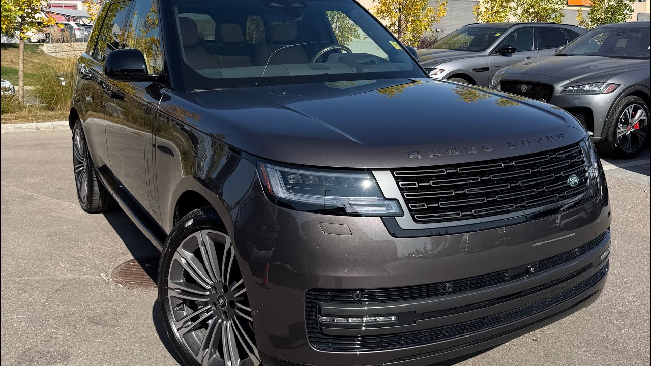 Charente Grey Range Rover P530