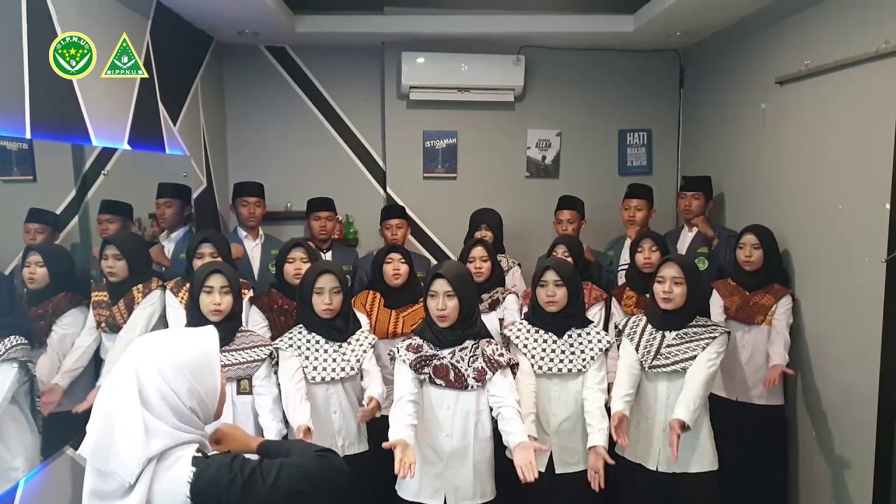 juara 1 PADUAN SUARA PR.IPNU IPPNU KENDALSERUT-Tegal(mars IPNU,IPPNU,Yalal Wathon & Burung Kaka Tua)