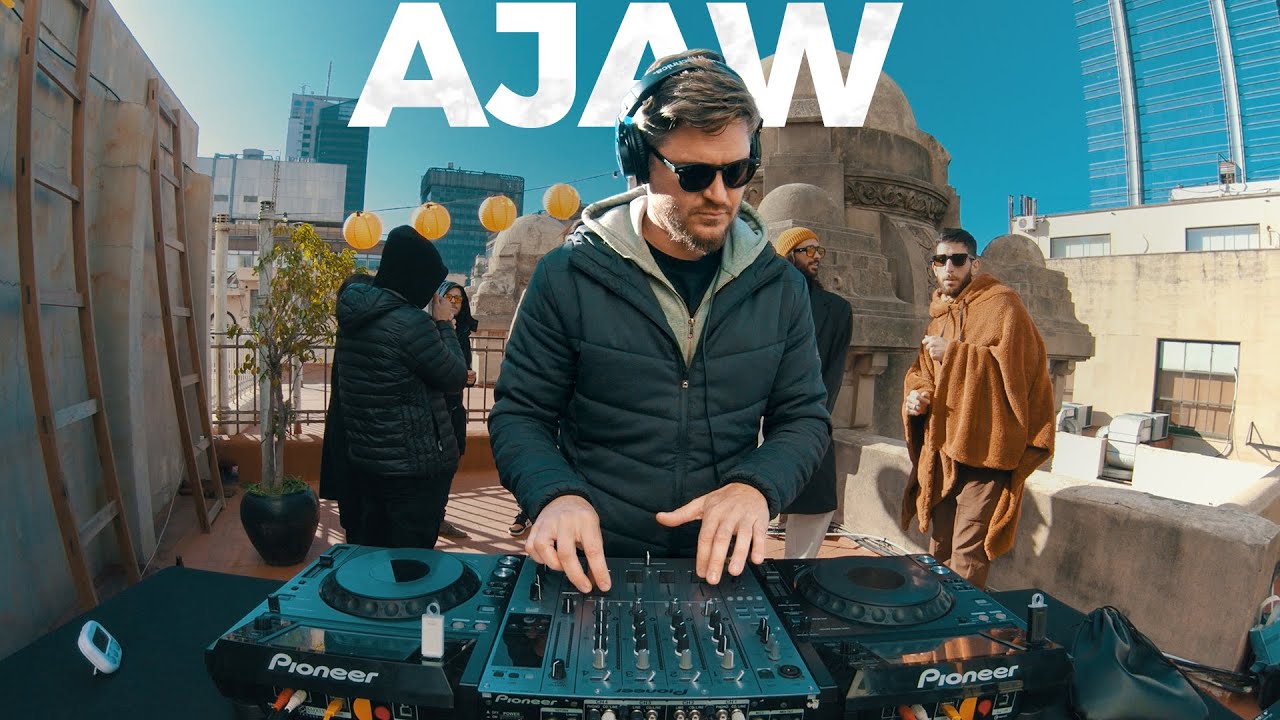 AJAW — Rooftop Session #38 — Gregoria [Progressive-House]