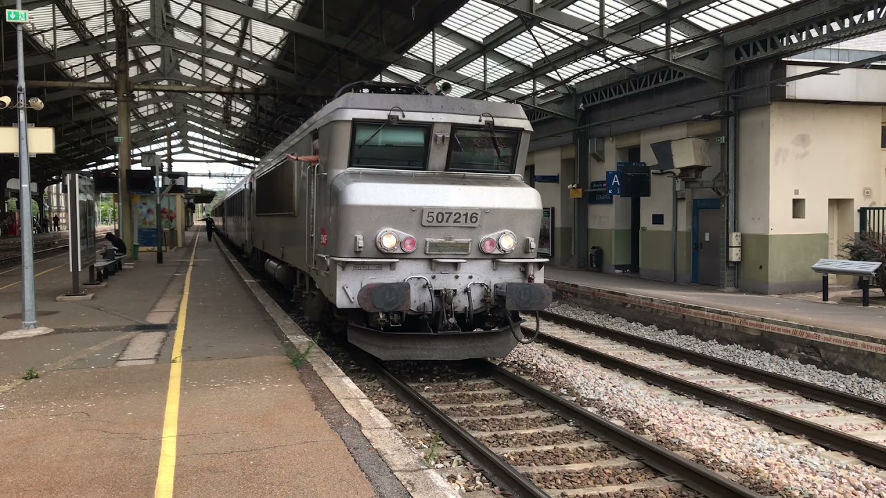 TER : d&eacute;part d&rsquo;un BB7200 + corail et passage d&rsquo;un BB26000 + corail &agrave; &eacute;tampes.