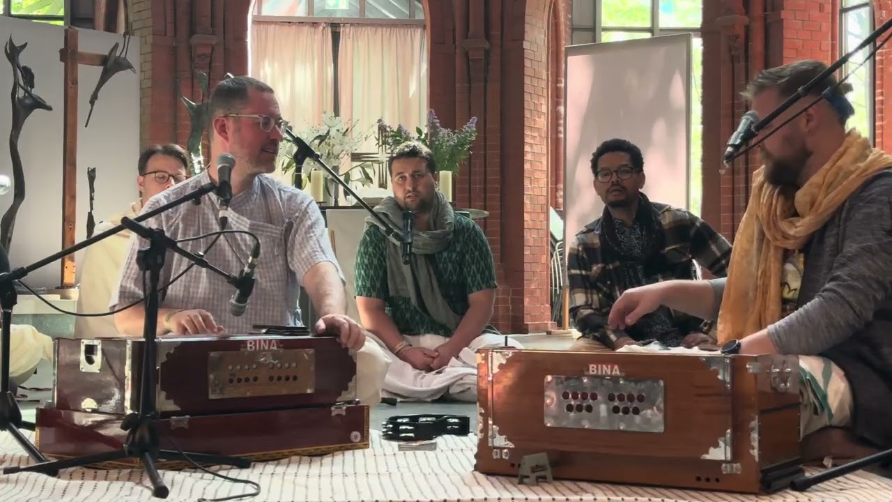 Akinchan Krishna Prabhu L Kirtan Mela Berlin 2025 l Day 3