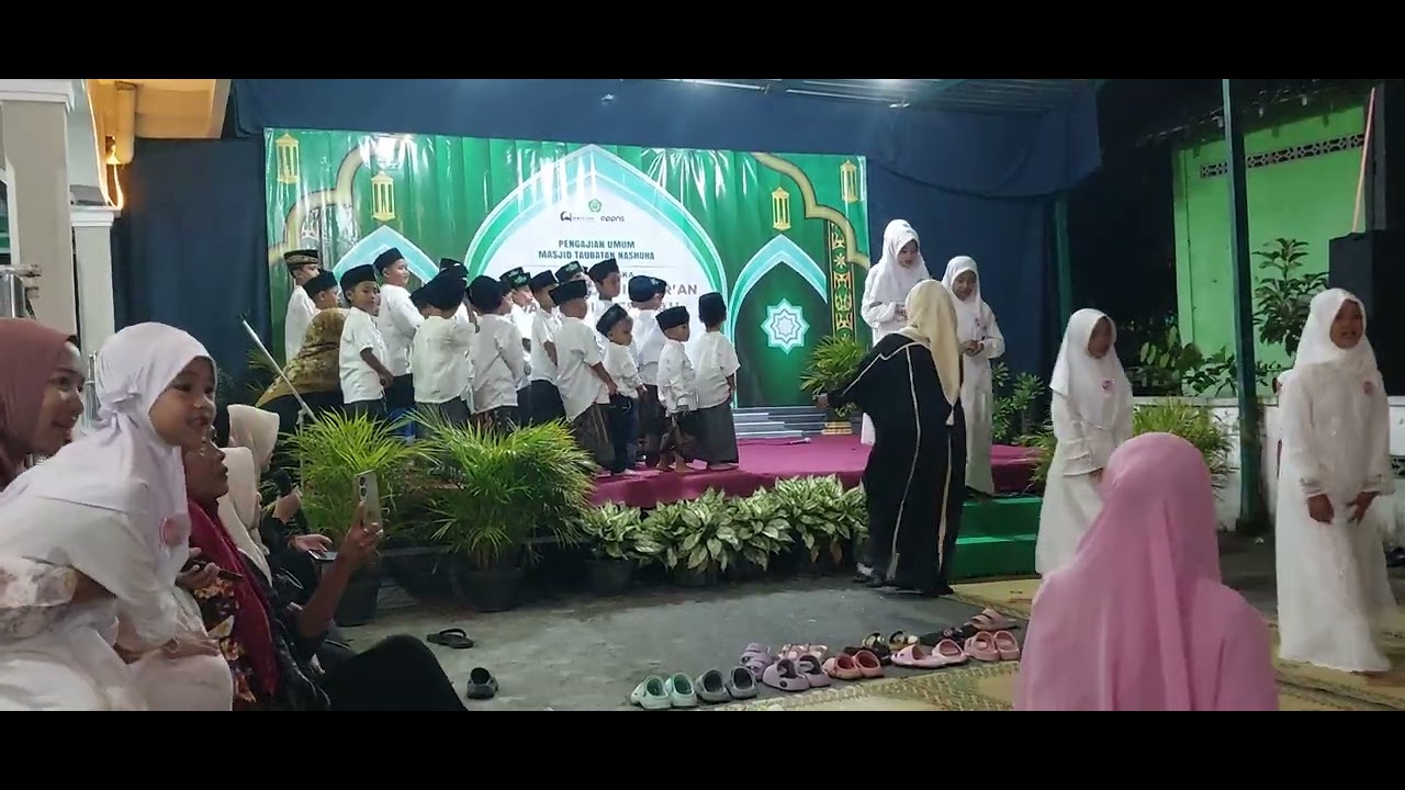 HAFLAH KHOTMIL QUR'AN DAN AKHIRUSSANAH MADIN HIDAYATUS SYIBYAN 02