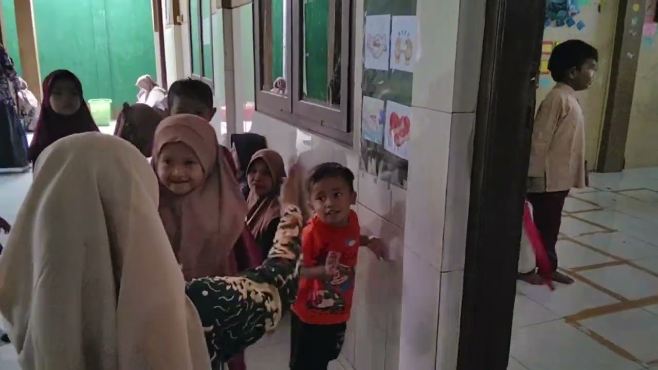Febby Cahaya putri_2520520018_Pendidikan Luar sekolah