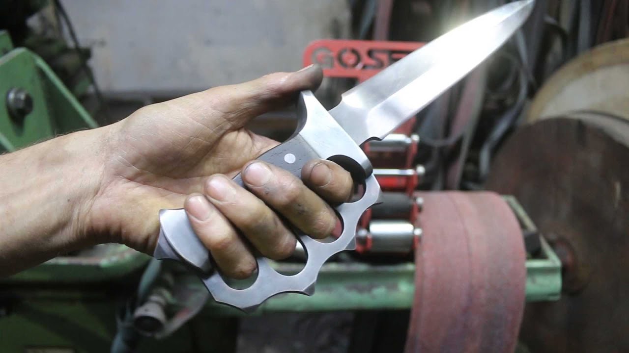 Forging a spring steel trench knife, part 2, making the handle.