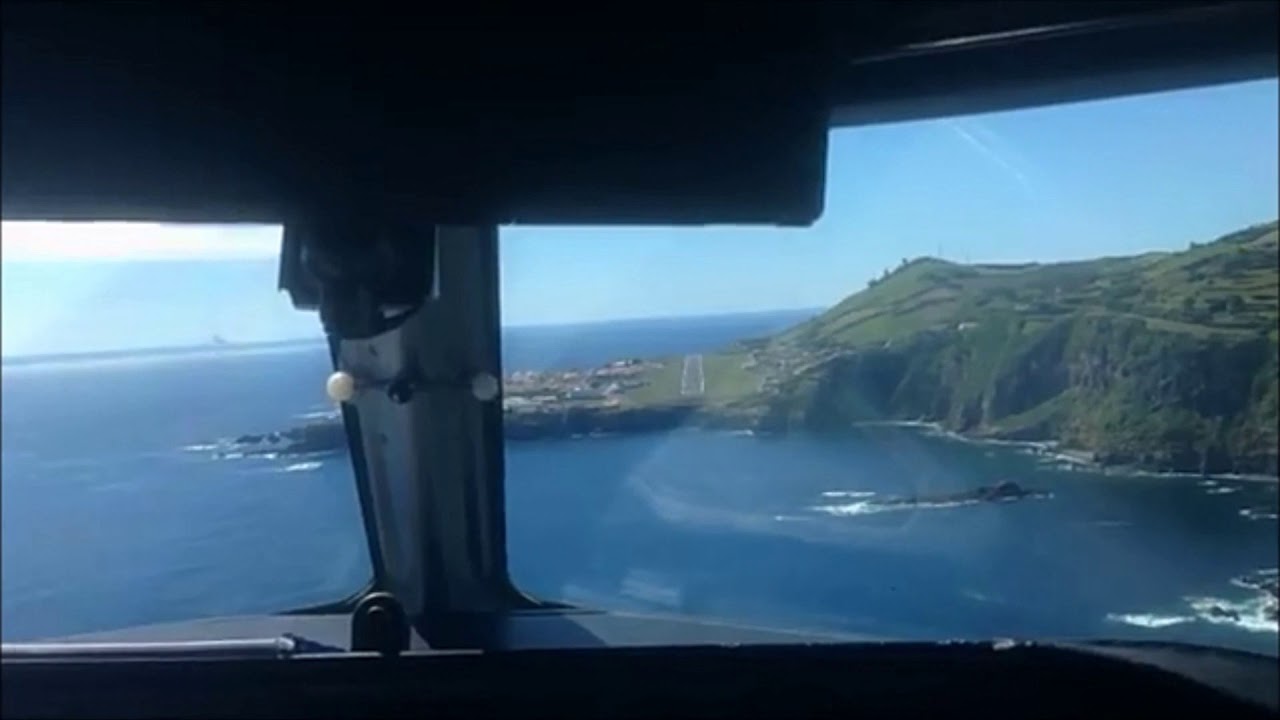 SATA Air A&ccedil;ores DHC-8 Q400 &bull; Cockpit Landing &bull; Flores Island