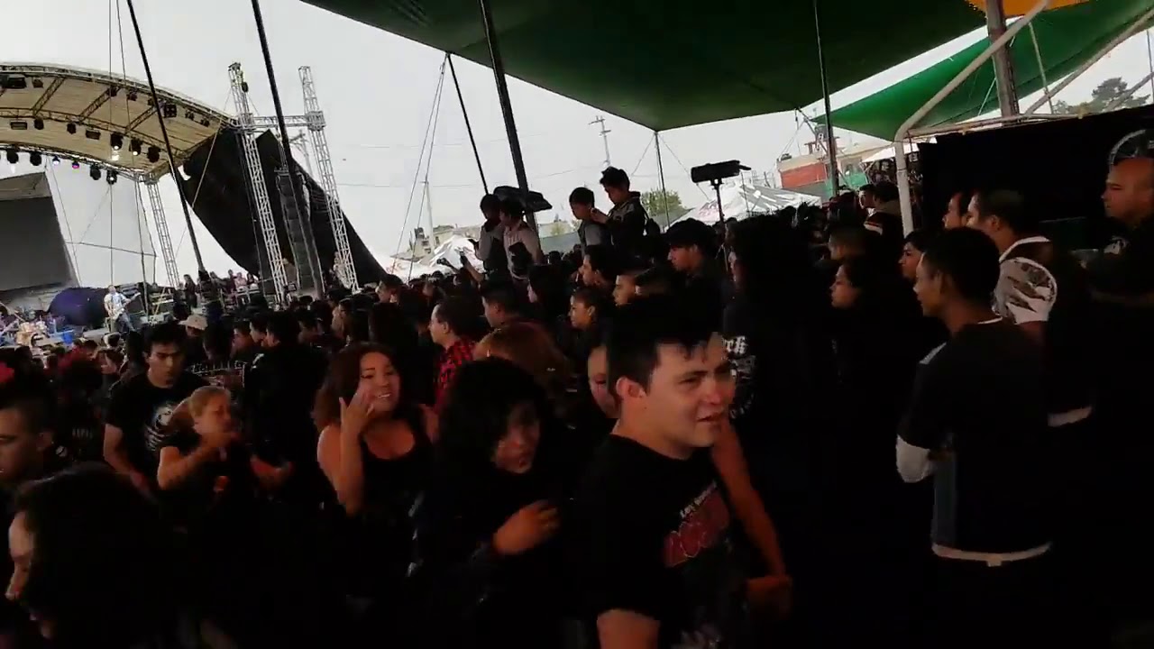 CRIATURA EN VIVO Villa Rock