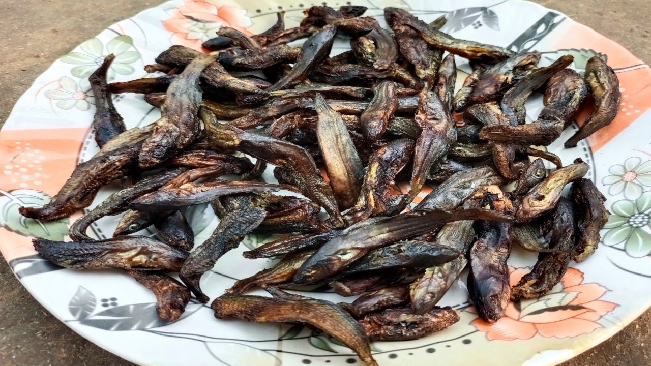 छत्तीसगढ़ के स्वाद सुस्की मछली साग 😋// भुंजी साग 😋// सूखी मछली की सब्जी // dry fish recipe 😋 ll