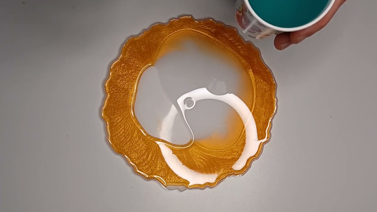 Epoxy resin platter / Patera z żywicy epoksydowej