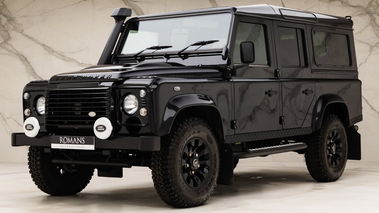 2015 Land Rover Defender 110 XS - Santorini Black - Walkaround & Interior | Romans International